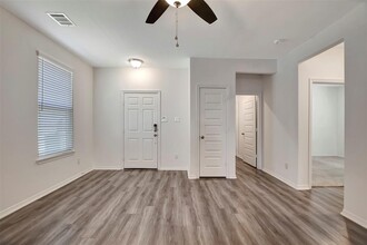 16719 Rover Ln in Porter, TX - Building Photo - Building Photo