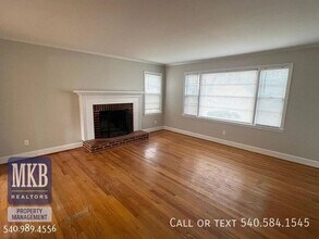 2314 Wycliffe Ave SW in Roanoke, VA - Building Photo - Building Photo