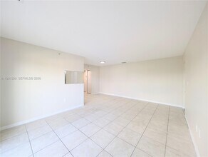 3201 W Flagler St in Miami, FL - Building Photo - Building Photo
