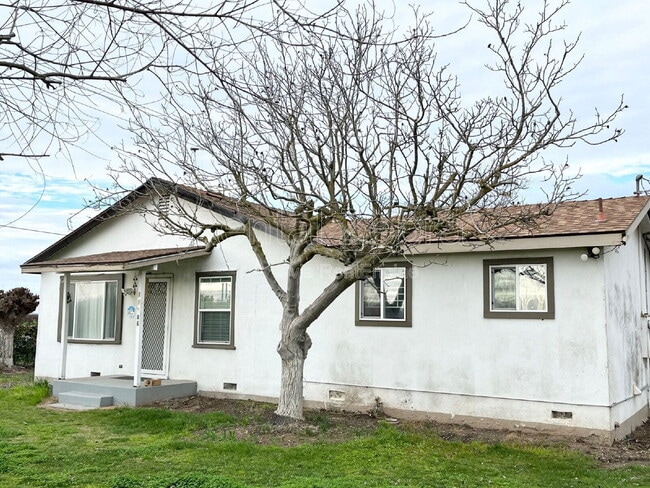 property at 11986 E Harvey Pettit Rd