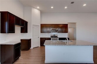 18521 Urbano Dr in Pflugerville, TX - Building Photo - Building Photo