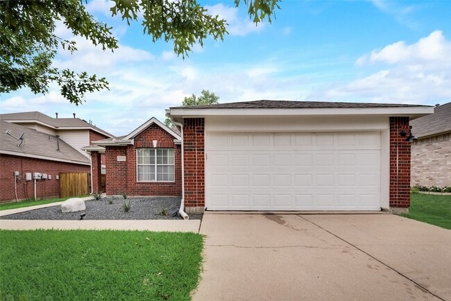 9216 Newport Ln in McKinney, TX - Foto de edificio - Building Photo