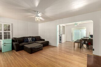 1301 W MacKenzie Dr in Phoenix, AZ - Building Photo - Building Photo