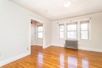 124 Selden St-Unit -3 in Boston, MA - Building Photo - Building Photo