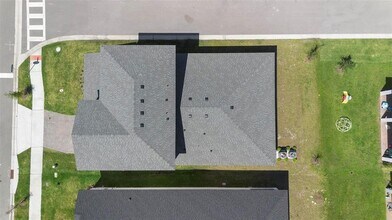4911 Shady Pnes Dr in St. Cloud, FL - Building Photo - Building Photo