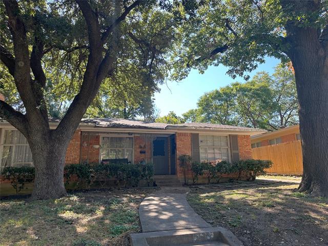property at 6536 Ravendale Ln