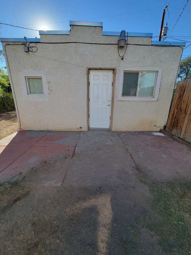 property at 1437 Cypress St