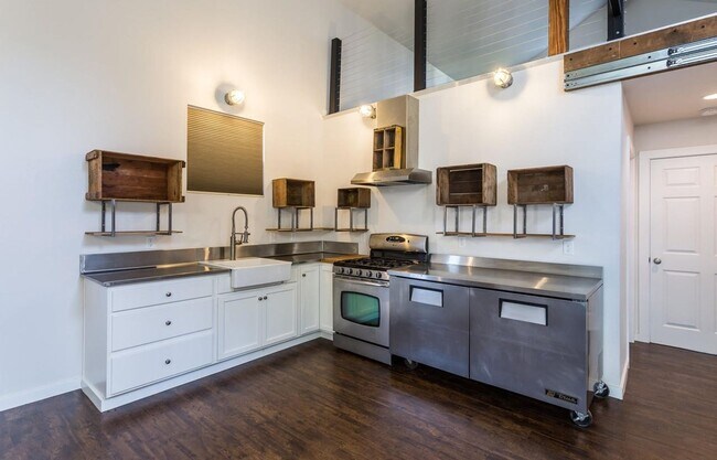 7226 N Westanna Ave, Unit B in Portland, OR - Building Photo - Building Photo
