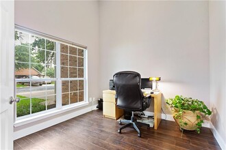 8203 Miller Falls Dr in Round Rock, TX - Building Photo - Building Photo