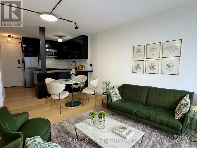 property at 420 Eglinton Ave E