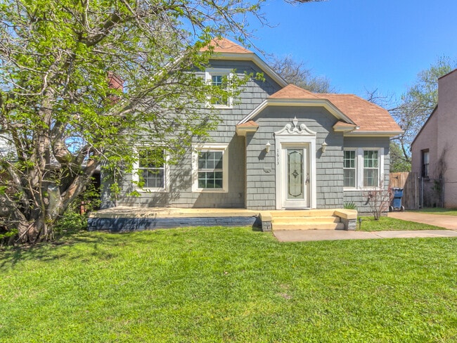 property at 1613 NW 40th St