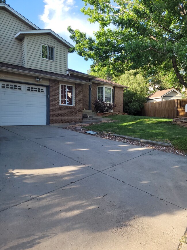 18863 east milan in Aurora, CO - Building Photo - Building Photo