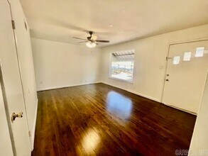 21 Harrow Dr in Little Rock, AR - Building Photo - Building Photo