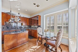 42 Milan Estates in Houston, TX - Building Photo - Building Photo