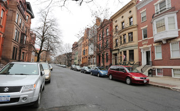 309 State St in Albany, NY - Foto de edificio - Building Photo