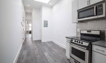 1365 Dekalb Ave in Brooklyn, NY - Building Photo - Building Photo