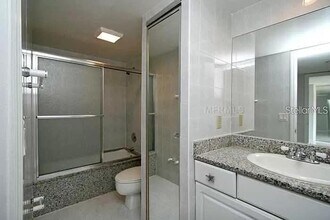 5276 Middle Ct in Orlando, FL - Building Photo - Building Photo