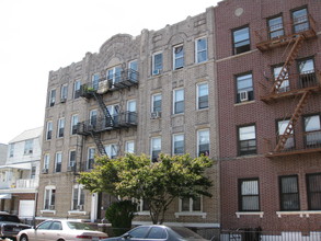 30 Bay 25th St in Brooklyn, NY - Building Photo - Building Photo