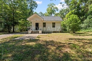 610 Clarke St in Mobile, AL - Building Photo