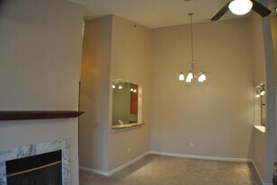 606 Moonglow Rd in Odenton, MD - Building Photo