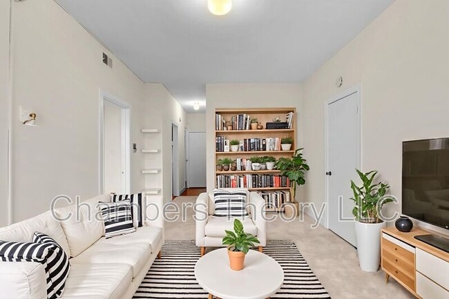 1825 Florida Ave NW in Washington, DC - Building Photo - Building Photo