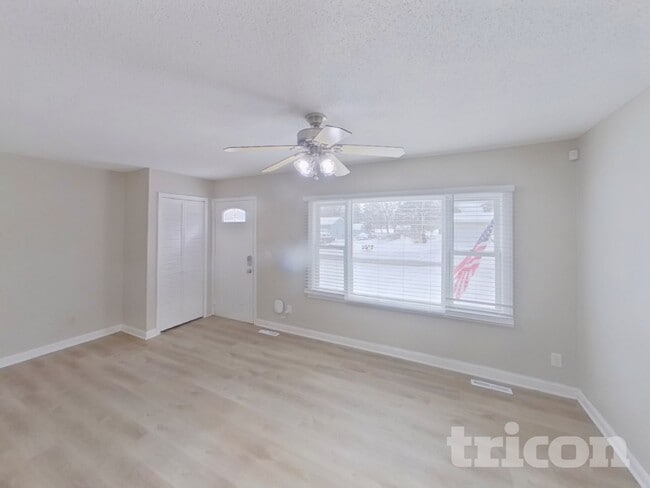 6737 Upper 162nd St W in Rosemount, MN - Building Photo - Building Photo