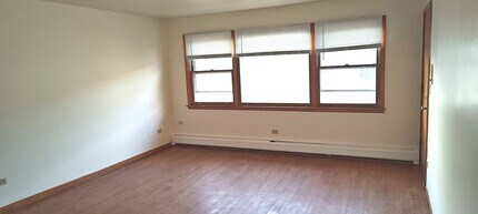 2412 N 76th Ave in Elmwood Park, IL - Building Photo - Building Photo