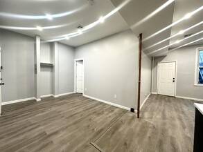 487 Central Ave in Jersey City, NJ - Building Photo - Building Photo