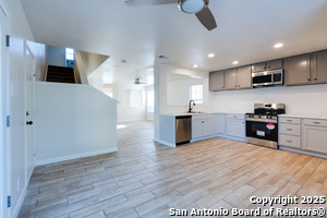 7419 Cedar Farm in San Antonio, TX - Building Photo - Building Photo