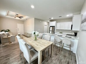 12 Acacia St in Alamo, TX - Building Photo - Building Photo