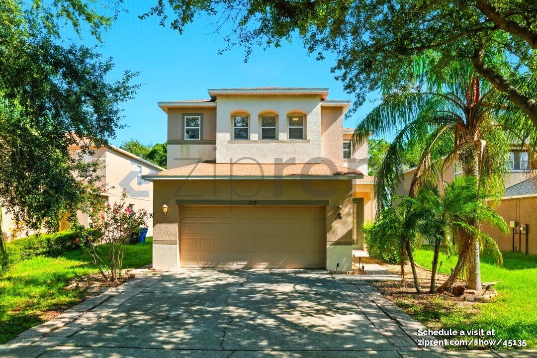 11238 Black Forest Trail in Riverview, FL - Building Photo