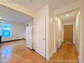 331 Harvard St, Unit #11 in Cambridge, MA - Foto de edificio - Building Photo