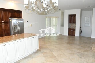 3935 E Rough Rider Rd in Phoenix, AZ - Building Photo - Building Photo