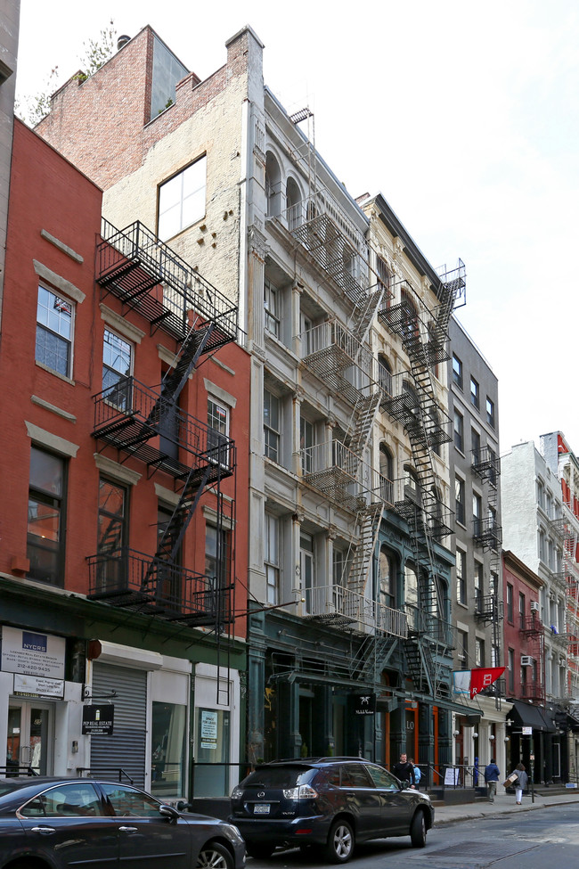 27 Howard St in New York, NY - Foto de edificio - Building Photo