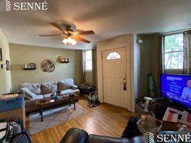 1200 Cambridge St, Unit 1 in Cambridge, MA - Building Photo