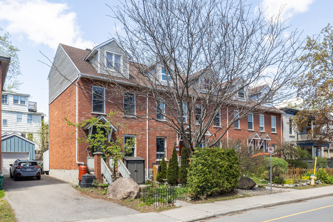 95 Holmwood Av in Ottawa, ON - Building Photo