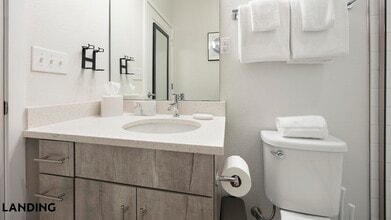 3022 Zuni St, Unit 302 in Denver, CO - Building Photo - Building Photo