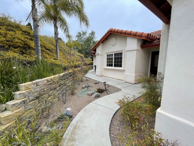 224 Winsome Pl in Escondido, CA - Foto de edificio - Building Photo