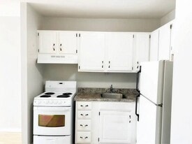 1-13 Ivan Court in Moncton, NB - Building Photo