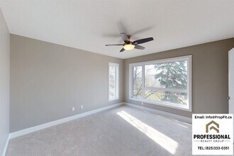 7106 83 Av NW in Edmonton, AB - Building Photo - Building Photo