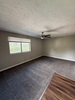 2220 C St in Lincoln, NE - Building Photo