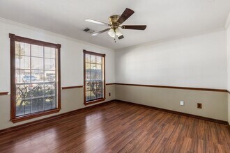 4826 Meadowglen Dr in Pearland, TX - Building Photo - Building Photo