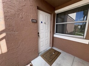 1226 SW 113th Terrace in Pembroke Pines, FL - Building Photo - Building Photo