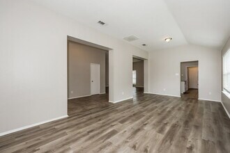 1738 Oneal St, Unit 010922 in Lancaster, TX - Building Photo - Building Photo