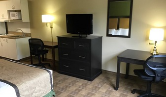 Furnished Studio - Boise