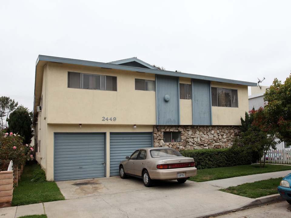 2449 E 5th St in Long Beach, CA - Building Photo