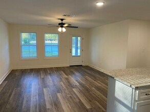 14 Carney Ln in Hattiesburg, MS - Building Photo - Building Photo