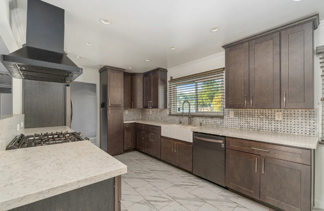 30884 Sherman Rd in Menifee, CA - Foto de edificio - Building Photo