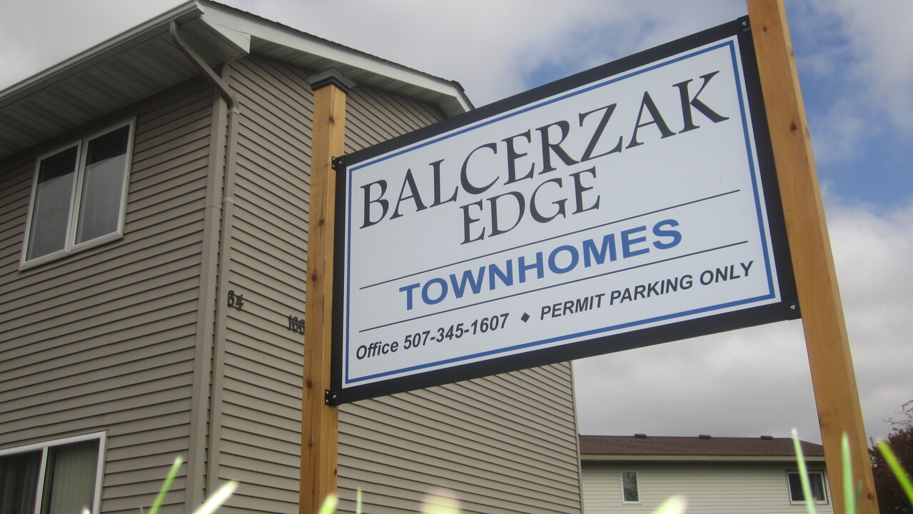 Balcerzak Edge Townhomes in Mankato, MN - Building Photo