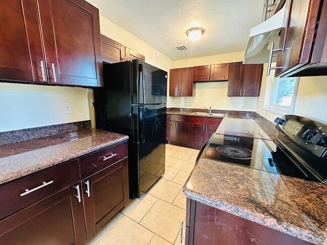 1314 12th Ave S in St. Petersburg, FL - Building Photo - Building Photo